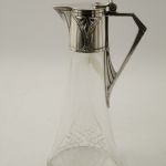 820 3363 WINE PITCHER
